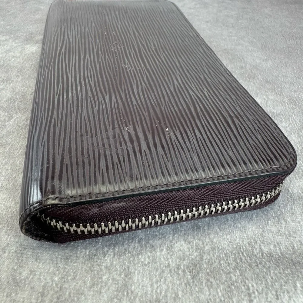 Louis Vuitton Epi Leather Zippy Wallet Vintage